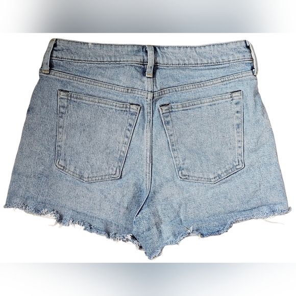 Free Assembly Light Blue Jean Cut Off Shorts, With Raw Hem, Size 8, Like New! - Picture 2 of 5
